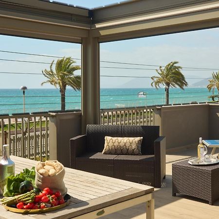 Terrazza Sul Mare A Pietra Ligure Daire Dış mekan fotoğraf
