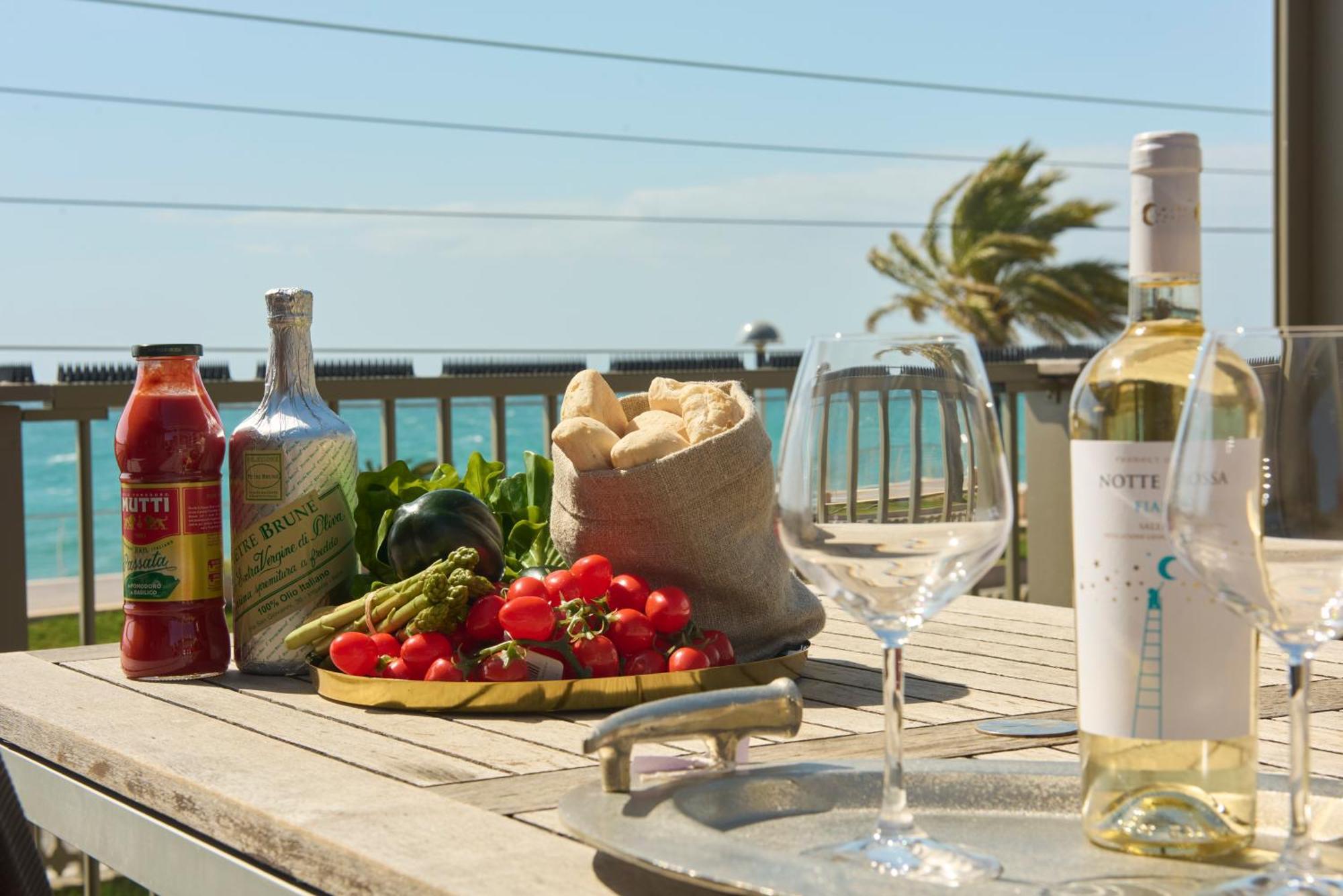 Terrazza Sul Mare A Pietra Ligure Daire Dış mekan fotoğraf