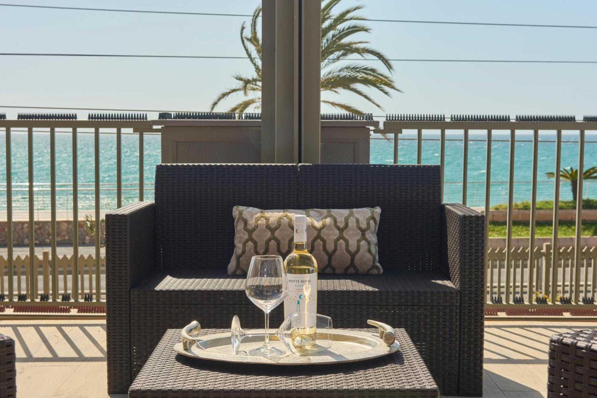 Terrazza Sul Mare A Pietra Ligure Daire Dış mekan fotoğraf